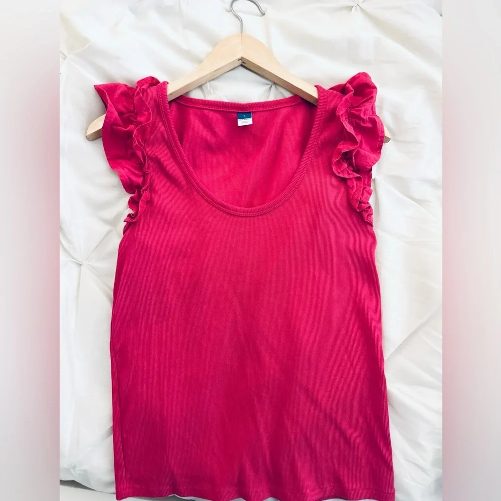 Like New-Old Navy Ruffle Top-Size L-Hot‎ Pink